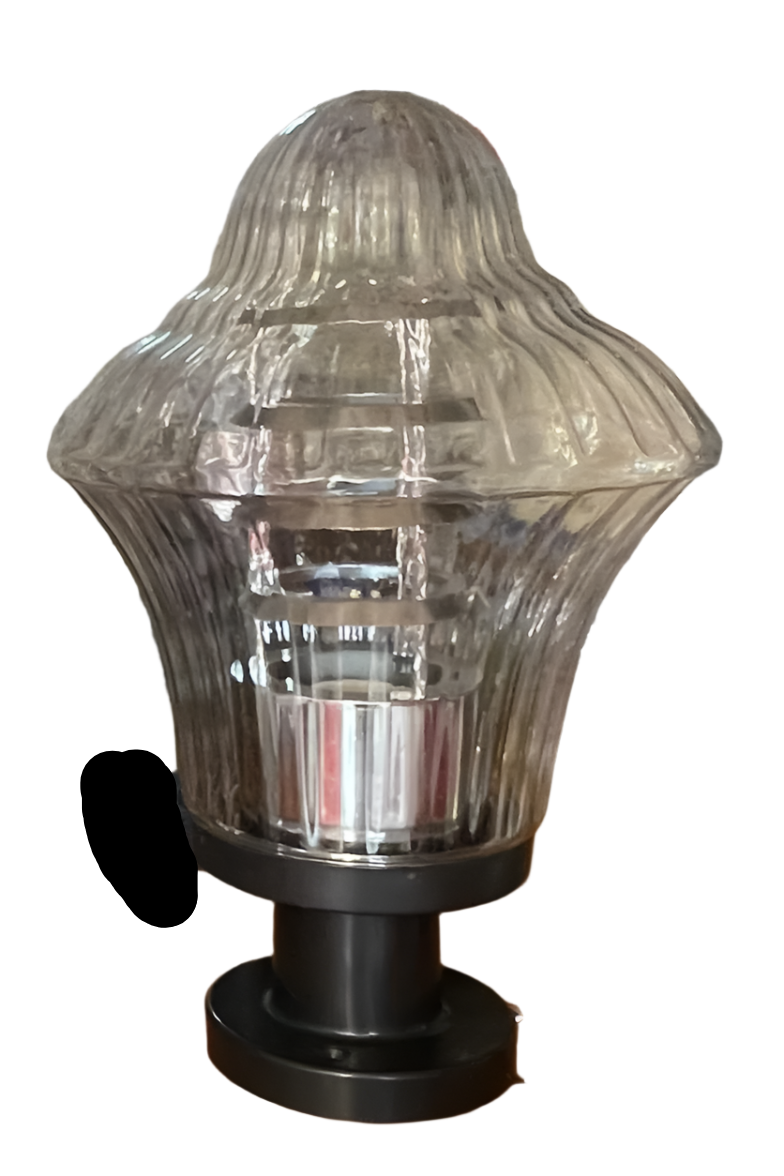 Amangazini elegant ribbed post lantern with a clear design for outdoor lighting