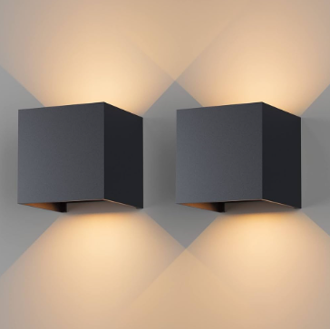 Amangazini LED cube wall sconce set in modern design for stylish lighting solutions