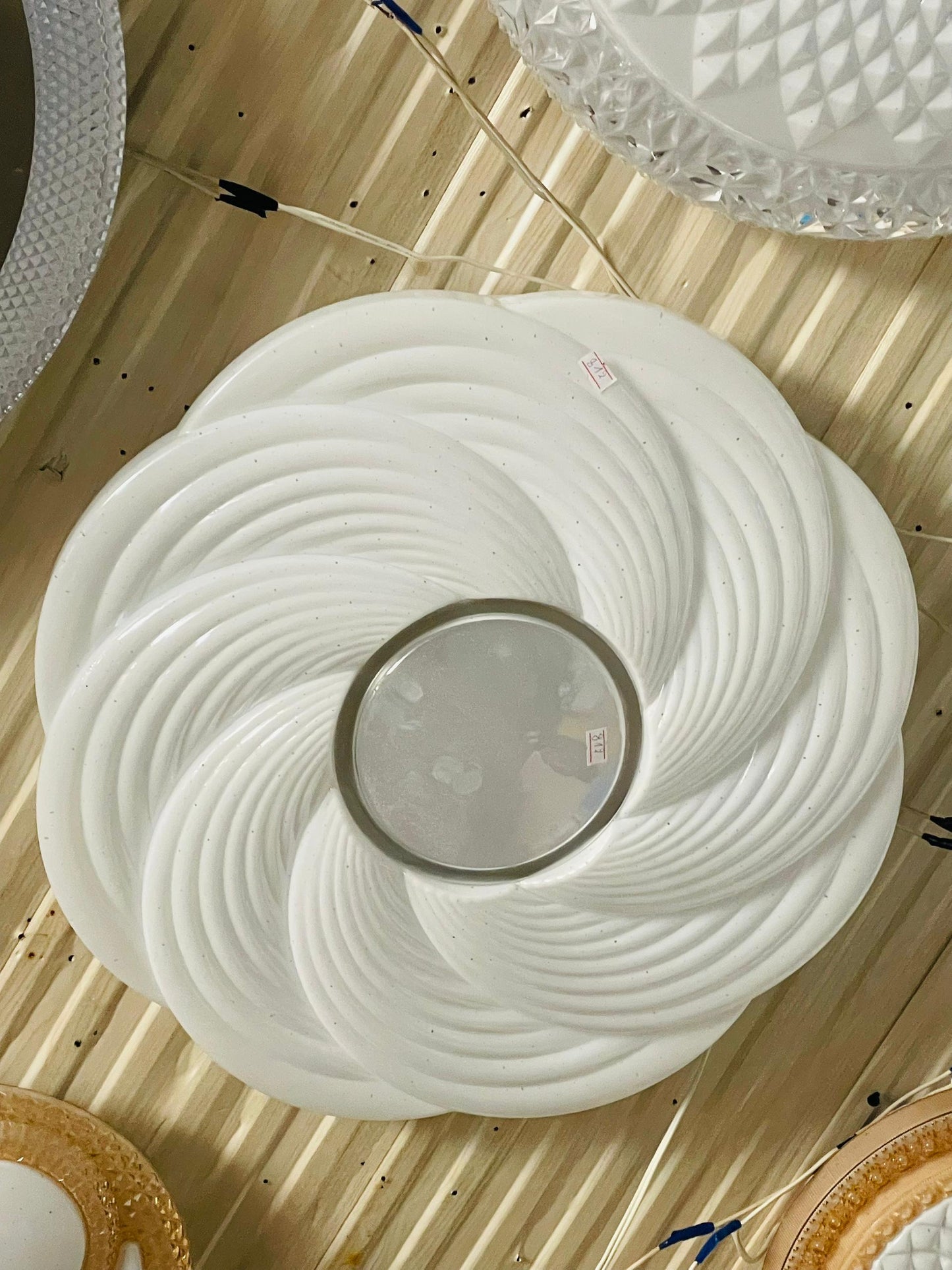 Amangazini luxury spiral ceiling lamp in elegant white design for modern interiors