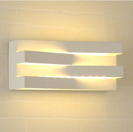 Amangazini modern zigzag wall light with a sleek design for stylish home lighting